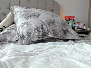 alysonnn's Live Sex Cam Show
