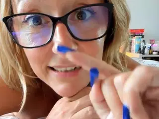alysonnn's Live Sex Cam Show
