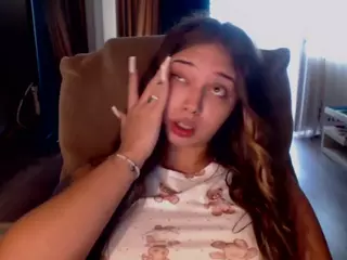 Kim YourdreamGirl's Live Sex Cam Show