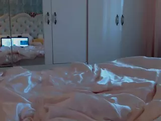 Kim YourdreamGirl's Live Sex Cam Show