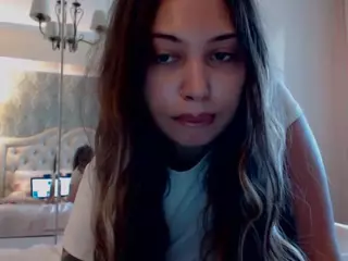 Kim YourdreamGirl's Live Sex Cam Show