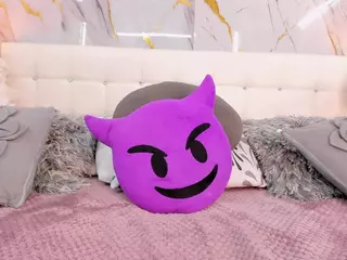 Emily Leah's Live Sex Cam Show