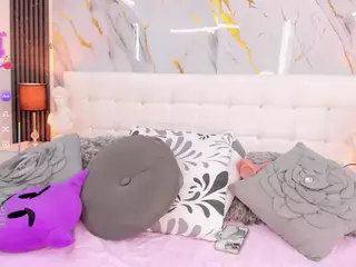 Emily Leah's Live Sex Cam Show
