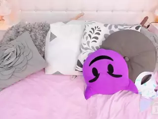 Emily Leah's Live Sex Cam Show
