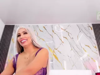 Emily Leah's Live Sex Cam Show