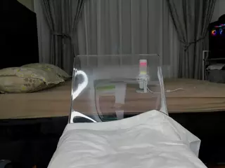 WoWCreamy's Live Sex Cam Show