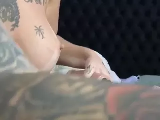 HornyLindzay's Live Sex Cam Show