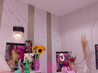 Scarlett Horny's Live Sex Cam Show