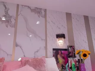 Scarlett Horny's Live Sex Cam Show