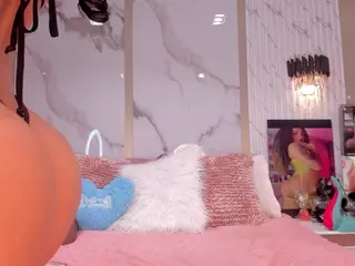 Scarlett Horny's Live Sex Cam Show