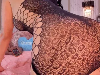 Scarlett Horny's Live Sex Cam Show