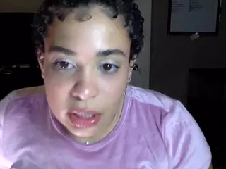 felttheflowers's Live Sex Cam Show