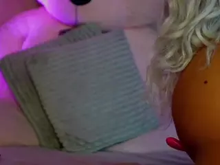 tanyamonroe's Live Sex Cam Show