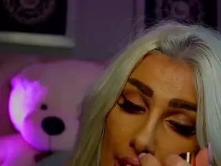 tanyamonroe's Live Sex Cam Show
