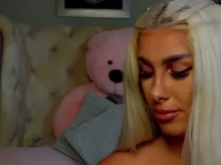 tanyamonroe's Live Sex Cam Show