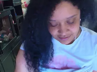 millarobertss's Live Sex Cam Show
