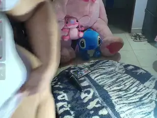 millarobertss's Live Sex Cam Show