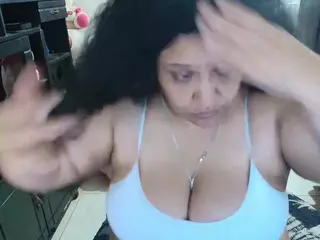 millarobertss's Live Sex Cam Show