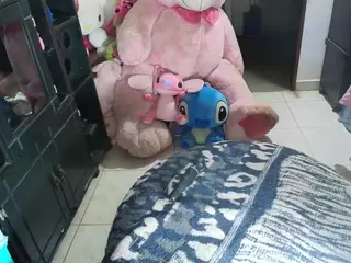 millarobertss's Live Sex Cam Show