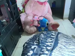 millarobertss's Live Sex Cam Show