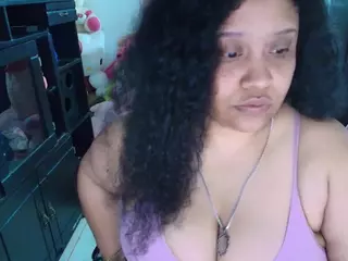 millarobertss's Live Sex Cam Show