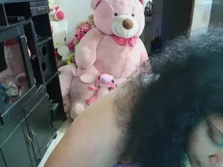 millarobertss's Live Sex Cam Show