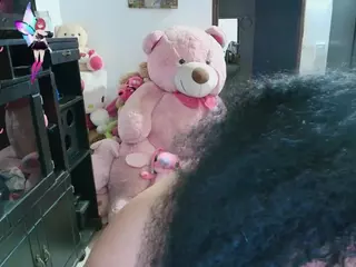 millarobertss's Live Sex Cam Show