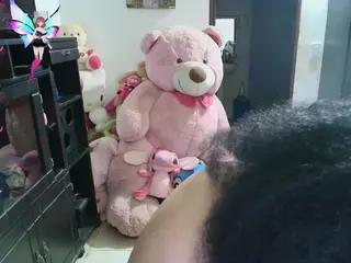 millarobertss's Live Sex Cam Show