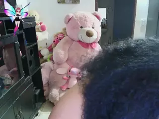 millarobertss's Live Sex Cam Show