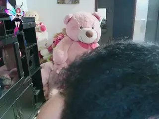 millarobertss's Live Sex Cam Show