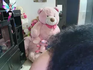 millarobertss's Live Sex Cam Show