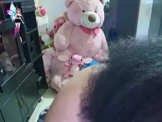 millarobertss's Live Sex Cam Show