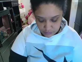 millarobertss's Live Sex Cam Show