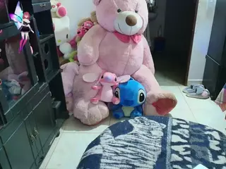 millarobertss's Live Sex Cam Show