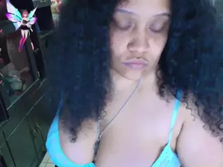 millarobertss's Live Sex Cam Show