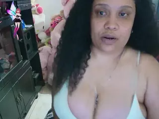 millarobertss's Live Sex Cam Show
