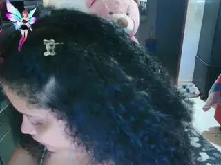 millarobertss's Live Sex Cam Show