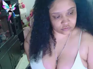 millarobertss's Live Sex Cam Show