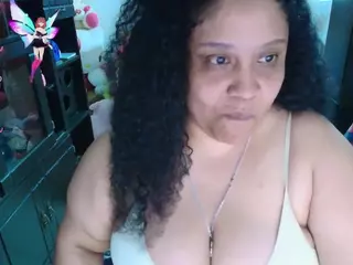 millarobertss's Live Sex Cam Show
