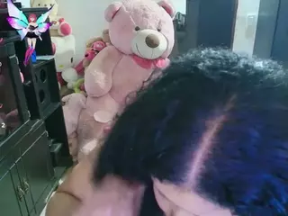 millarobertss's Live Sex Cam Show