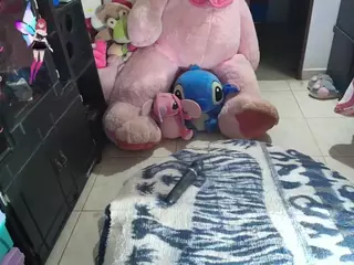 millarobertss's Live Sex Cam Show