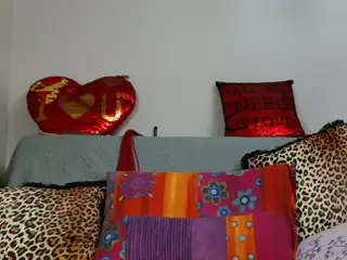amazon-fire's Live Sex Cam Show
