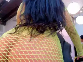 sophie-hann's Live Sex Cam Show