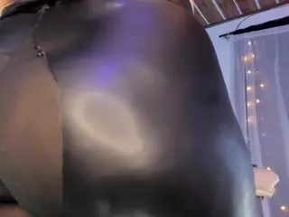 anastasia-bee's Live Sex Cam Show