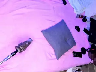 LILDEBBIE's Live Sex Cam Show