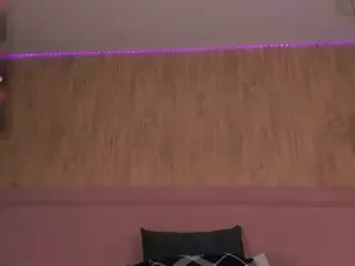 V I O L E T A's Live Sex Cam Show