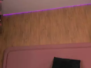 V I O L E T A's Live Sex Cam Show