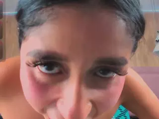V I O L E T A's Live Sex Cam Show