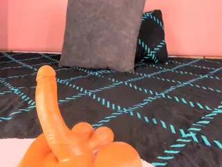 V I O L E T A's Live Sex Cam Show