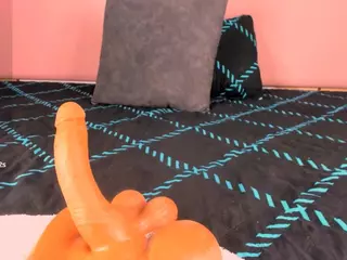 V I O L E T A's Live Sex Cam Show